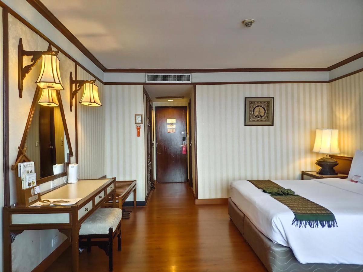 Chiang Mai Orchid Hotel Dış mekan fotoğraf